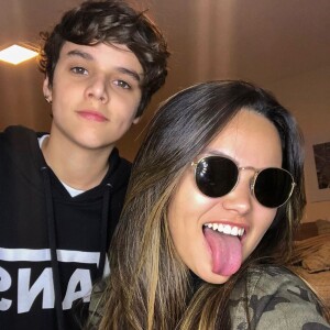 Suzanna Freitas surpreendeu web ao postar foto com irmão Jaime