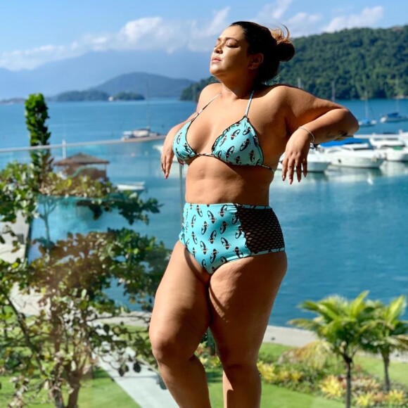 Preta Gil incentiva a aceitação do próprio corpo