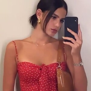 Novos biquínis de Bruna Marquezine variam de R$ 280 à R$ 598