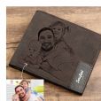 A carteira personalizável com foto da SouFeel Joias custa R$ 89,90