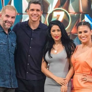 Simone e Simaria choram de emoção e se alfinetam no 'Tamanho Família' deste domingo, dia 21 de julho de 2019