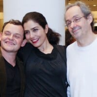 Namorados, Letícia Sabatella e Daniel Dantas conferem pré-estreia de filme