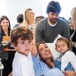 Jane e Pedro acompanharam a mãe no parto do filho mais novo, Senor