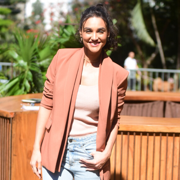 Débora Nascimento participou de um evento em São Paulo neste sábado, 10 de agosto de 2019