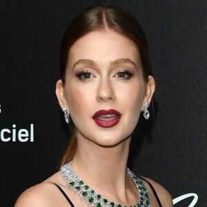 Marina Ruy Barbosa usa vestido vermelho em festa de casamento com o marido neste domingo, dia 11 de agosto de 2019