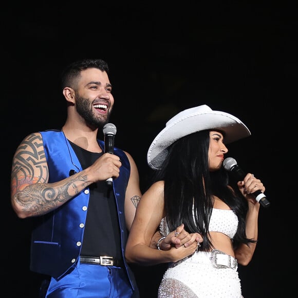 Simone e Simaria foram festejadas por Gusttavo Lima ao assumirem o posto de embaixadoras da festa do Peão de Barretos