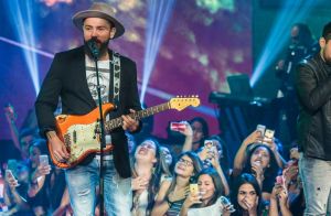 Filho de sertanejo Mateus completa 2 anos e ganha festa temática: 'Dinossauro'