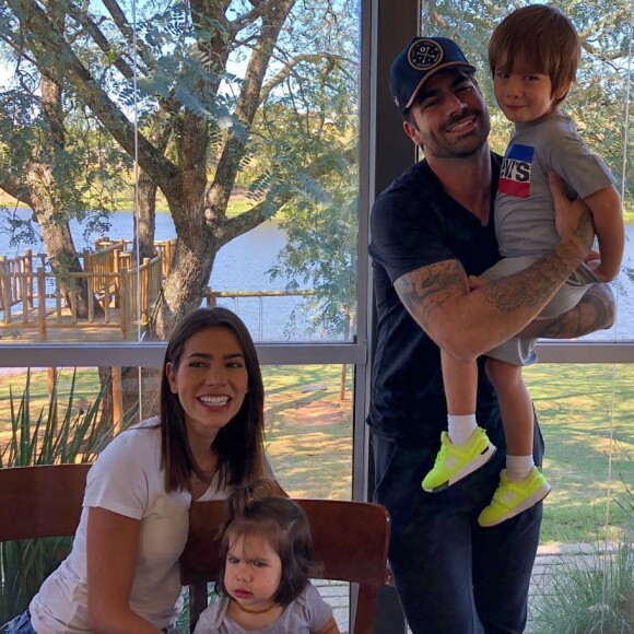 Adriana Sant'Anna é casada com Rodrigão, com quem tem 2 filhos