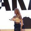 Luísa Sonza aposta em calça jogger com bota Louis Vuitton em evento de beleza nesta quinta-feira, dia 29 de agosto de 2019