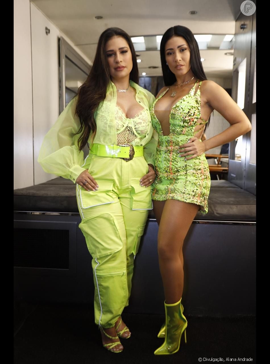 macacão vestido curto