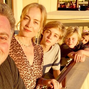 Piloto do avião que se acidentou envolvendo Luciano Huck e Angélica disse estar à disposição das autoridades: 'Se for chamado, apenas vou reiterar todas as minhas declarações, falando da manutenção'