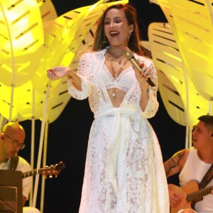 Claudia Leitte retorna aos exercícios físicos 15 dias após cesárea nesta quinta-feira, dia 05 de setembro de 2019