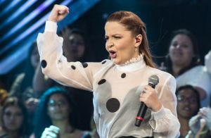 Dupla de Maraisa, Maiara inicia dieta crudívora e comemora calça folgada. Vídeo!
