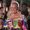 Xuxa desfilou duas vezes na passarela em homenagem à Yes, Brasil: 'Eu que pedi para entrar a segunda vez'