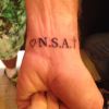 Otaviano Costa tatua as iniciais N.S.A em homenagem a Nossa Senhora Aparecida