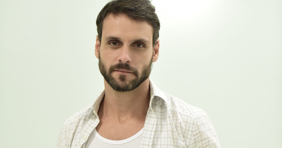 Na Novela Top Ssima Felipe Cunha Vive O Taxista Antonio Purepeople