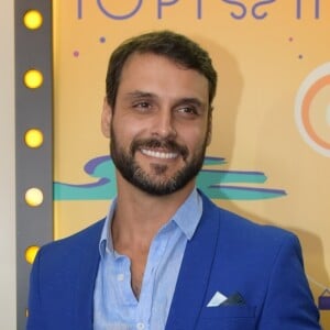 Protagonista da novela 'Topíssima', Felipe Cunha está namorando Rayanne Morais