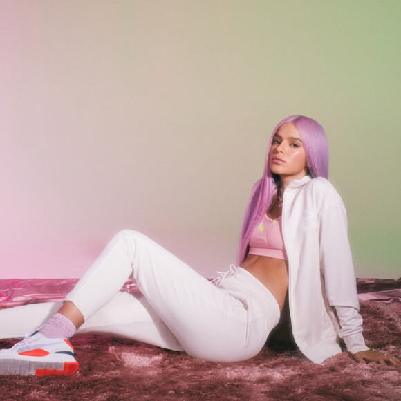 Bruna Marquezine faz parceria com marcas para divulgar produtos na web