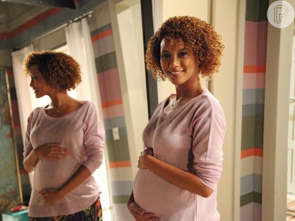 Taís Araújo está grávida de 6 meses de Maria Antônia, sua segunda filha