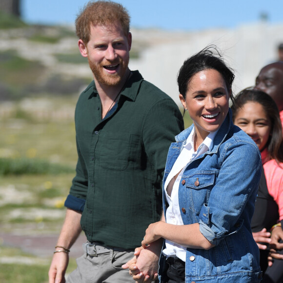 Meghan Markle revela estar sendo difícil ser uma mãe de um herdeiro da realeza