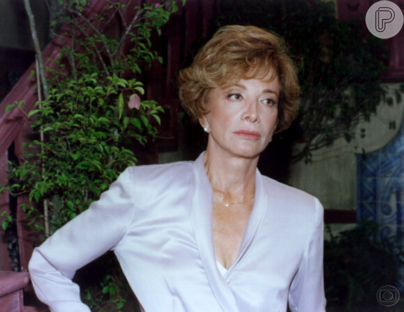 Glória Menezes foi uma das protagonistas da novela 'Vira Lata', em 1996