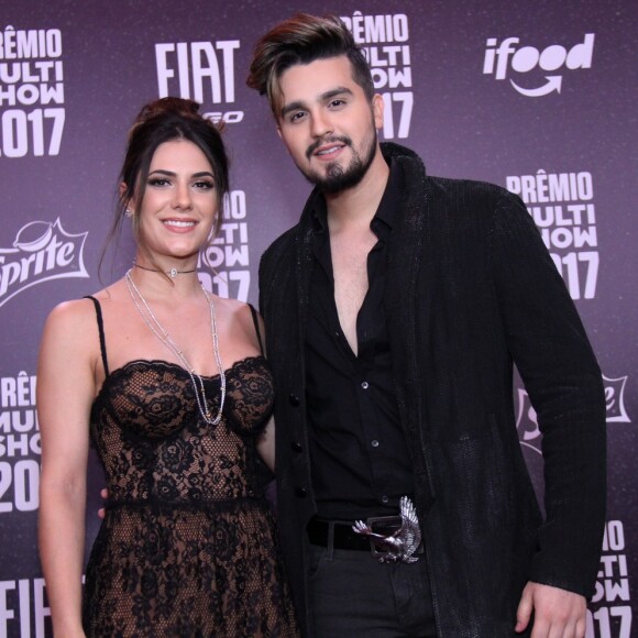 Noivo de Jade Magalhães, Luan Santana revelou o desejo de ser pai