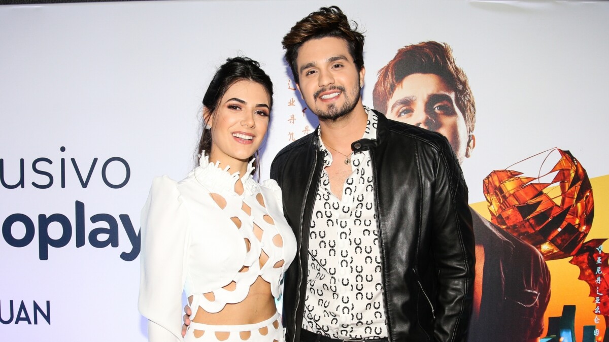 Deu 'match'? Luan Santana dá resposta definitiva a rumor de affair com  influencer Débora Morais: 'Estou' - Purepeople