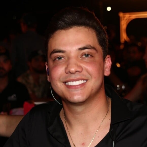 Wesley Safadão já cancelo show após duas noites de febre