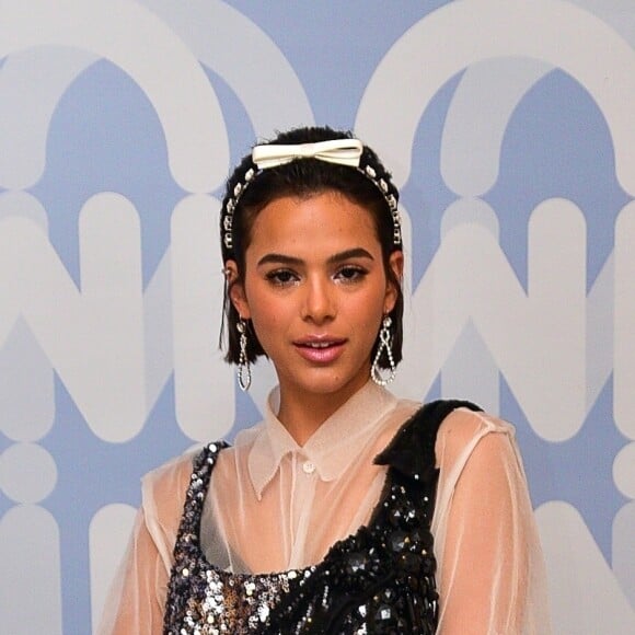 Bruna Marquezine participou de uma conversa no canal de Giovanna Ewbank 