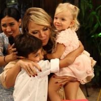 Filha de Eliana, Manuela ganha beijo carinhoso do irmão, Arthur, em vídeo. Veja!
