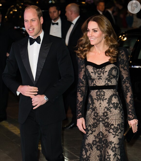 Kate Middleton assistiu peça teatral com o marido, Príncipe William, em Londres