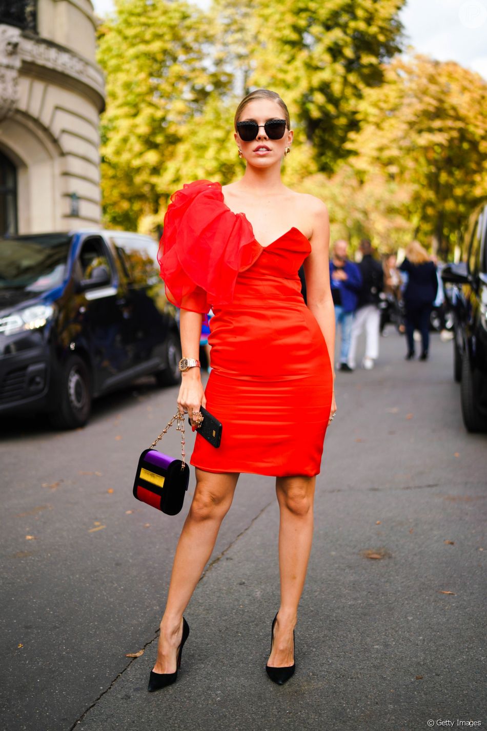 Look para Réveillon: vestido vermelho atrai paixão, coragem e poder na virada do ano de 2020