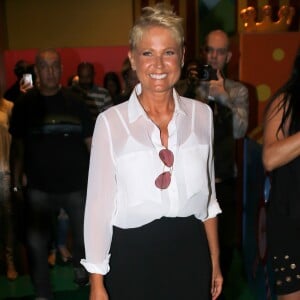 Xuxa Meneghel pediu para os fãs manterem o pensamento positivo na recuperação de Gugu Liberato