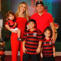 Filho de Wesley Safadão, Yhudy ganha festa temática do Flamengo em aniversário