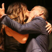 Viviane Araujo encena beijo em Eri Johnson ao estrelar peça 'Quem é Quem'
