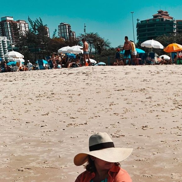Marília Mendonça se afastou do trabalho para esperar pelo nascimento de Leo