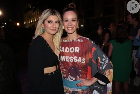 Mariana Ximenes e Antonia Fontenelle posam juntas na abertura do Festival do Rio, no Cine Odeon, nesta segunda-feira, 09 de dezembro de 2019