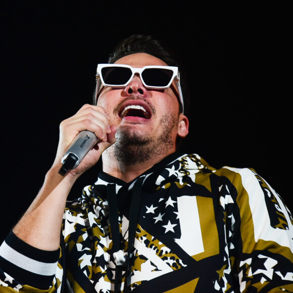 Wesley Safadão usou óculos Louis Vuitton no último Garota Vip de 2019