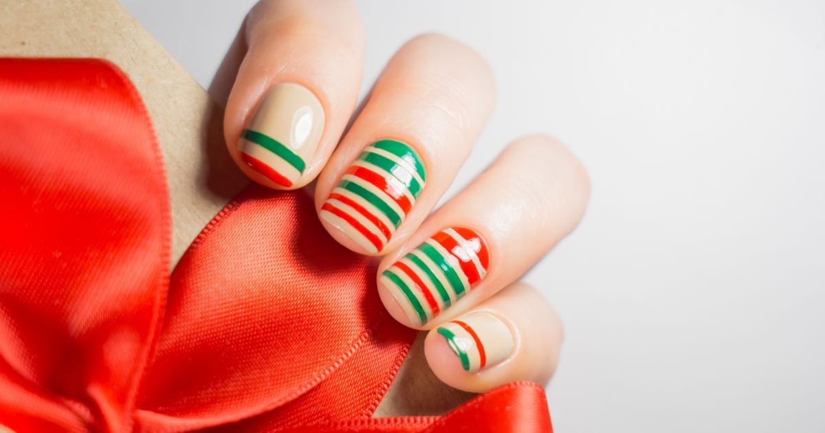 Unha para o Natal: 10 ideias de nail arts e cores de esmaltes para usar na  ceia - Purepeople