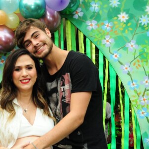 Tatá Werneck iniciou tratamento com dermatologista: 'Minhas estrias estão saindo. Estou muito feliz'