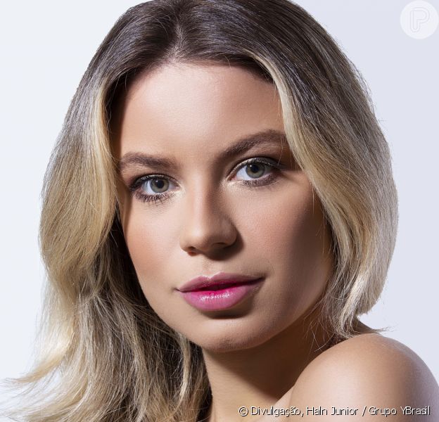 Maquiagem para o Ano Novo 2020: pele glow e boca 'glossy' em passo a passo com fotos para inspirar!