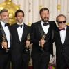 George Clooney, Grant Heslov, Ben Affleck e Jack Nicholson posam juntos na cerimônia do Oscar 2013