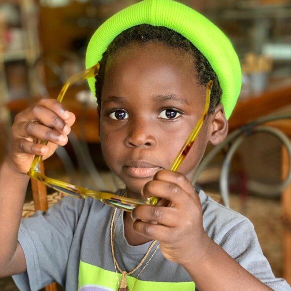 Giovanna Ewbank comenta cliques do filho: 'Segura esse close'