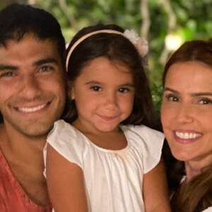 Filha de Deborah Secco e Hugo Moura, Maria Flor apareceu com fantasia estilosa em vídeo