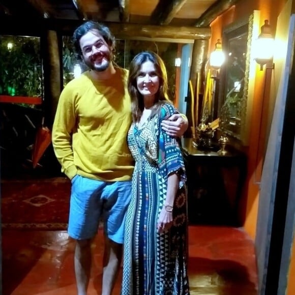 Namorado de Fátima Bernardes, Túlio Gadêlha elogiou look da jornalista na web