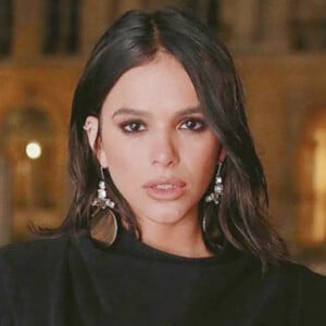 Bruna Marquezine fica de quarentena para evitar o risco de contágio do coronavírus