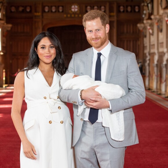 Meghan Markle e Príncipe Harry são pais de Archie e tomando medidas de prevenção para evitar o contágio do filho