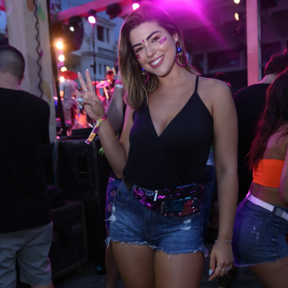 Ex-BBB Vivian Amorim contou que tem vontade de fazer plástica no nariz