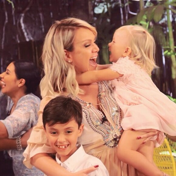 Eliana é mãe de Manuela, de 1 ano e 8 meses, e Arthur, de 8 anos