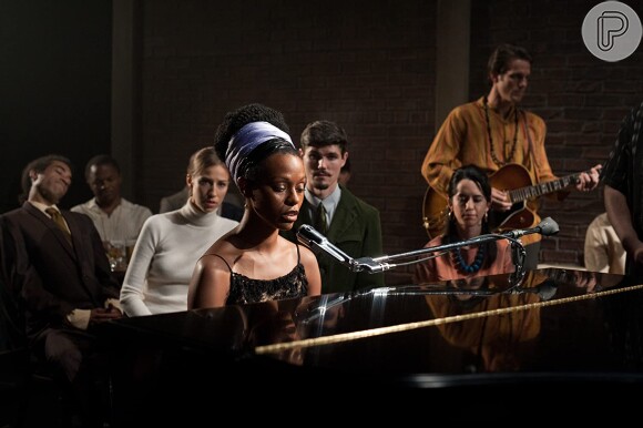 'Nina' traz a história da cantora Nina Simone, referência até hoje na música internacional
